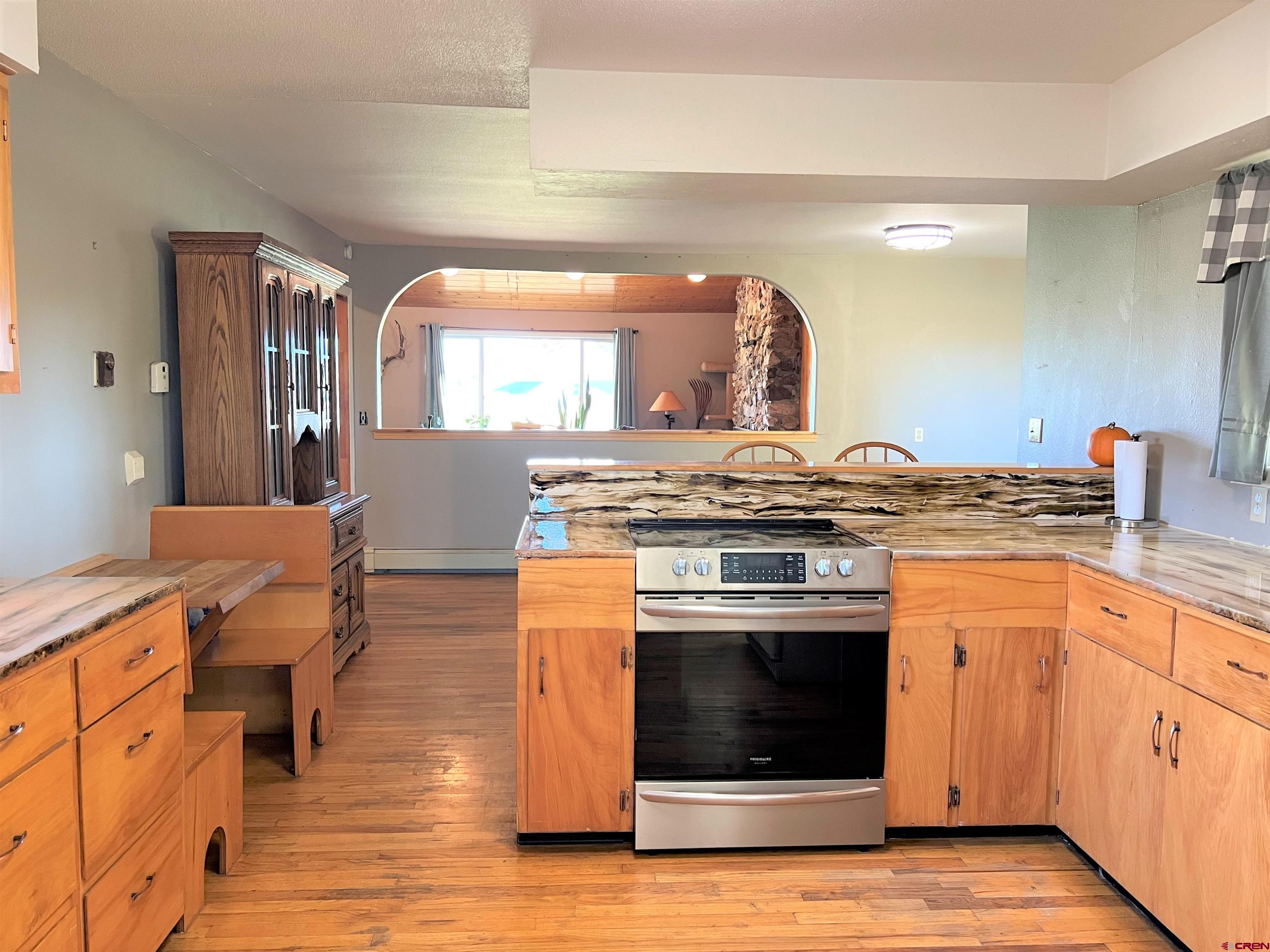 21750 Uncompahgre Road Montrose, CO 81403 - Photo 12 of 29 Gallery Image 12
