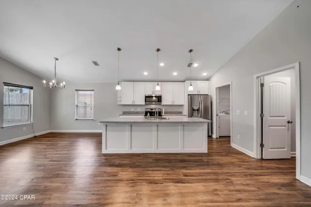 $2,300 | 205 Woodlawn Court, Panama City Beach, FL 32407