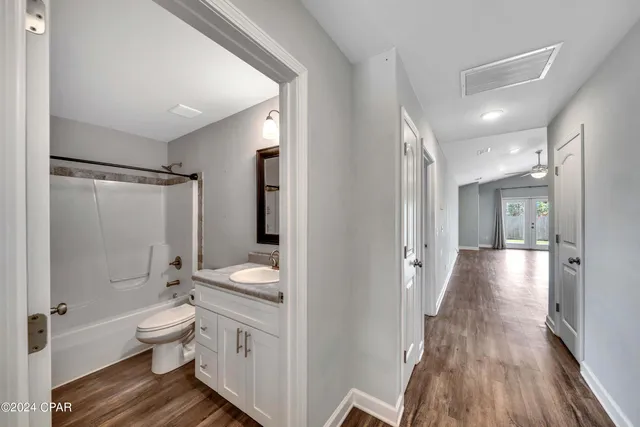 $2,300 | 205 Woodlawn Court, Panama City Beach, FL 32407