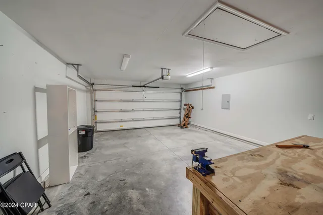 $2,300 | 205 Woodlawn Court, Panama City Beach, FL 32407