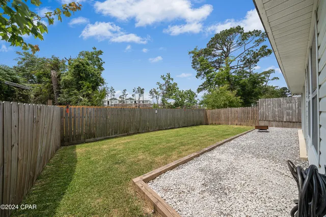 $2,300 | 205 Woodlawn Court, Panama City Beach, FL 32407