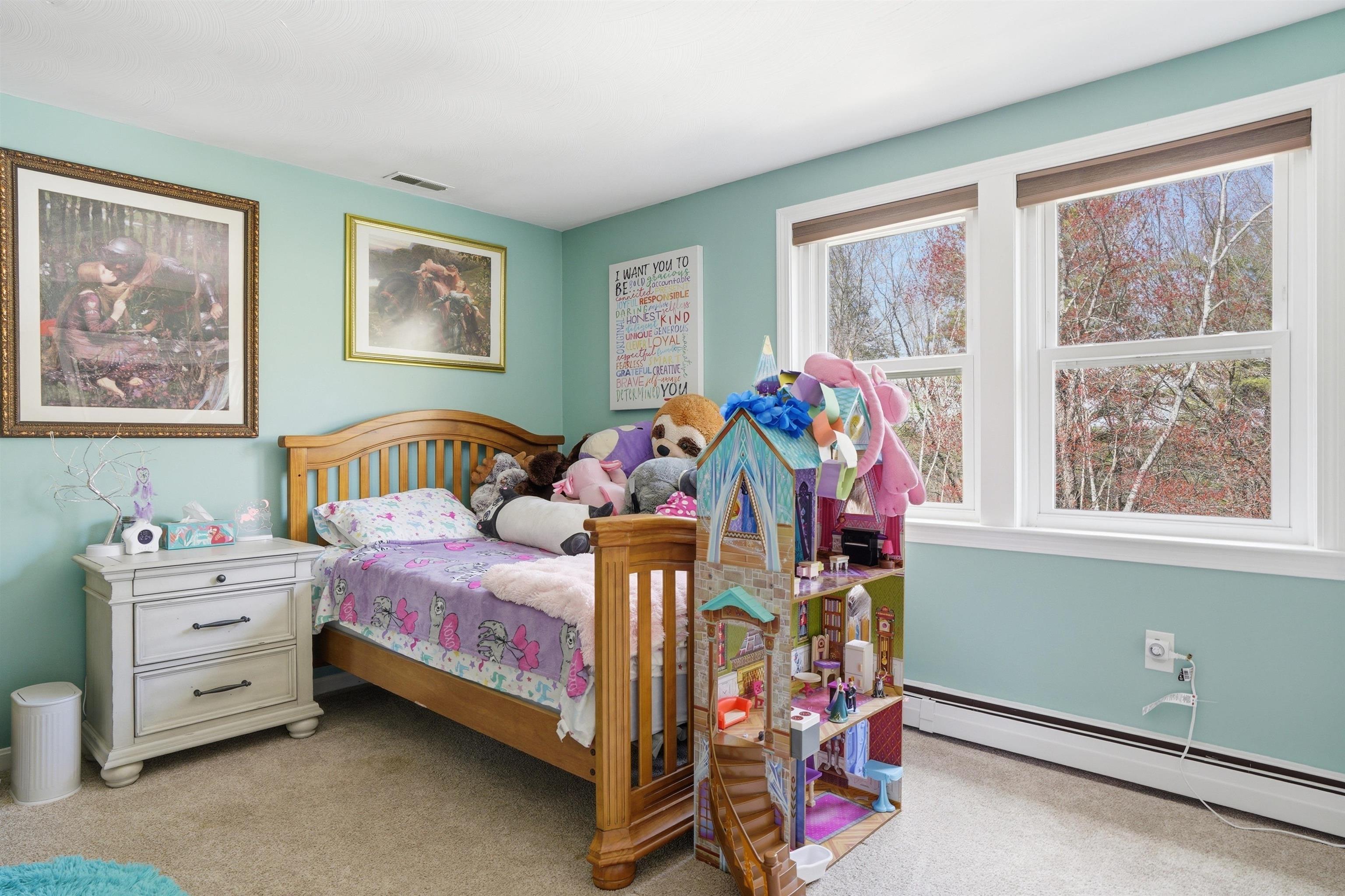 67 Forest Street Londonderry, NH 03053 - Photo 28 of 60