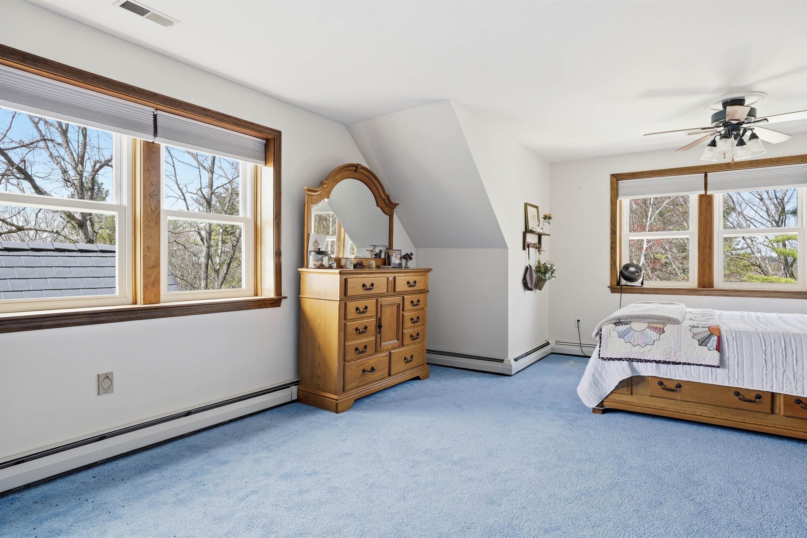67 Forest Street Londonderry, NH 03053 - Photo 38 of 60