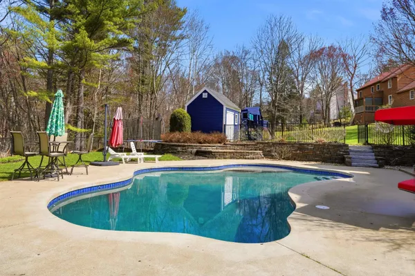 $1,199,000 | 67 Forest Street, Londonderry, NH 03053