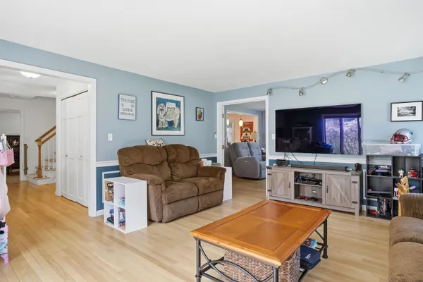 $1,199,000 | 67 Forest Street, Londonderry, NH 03053