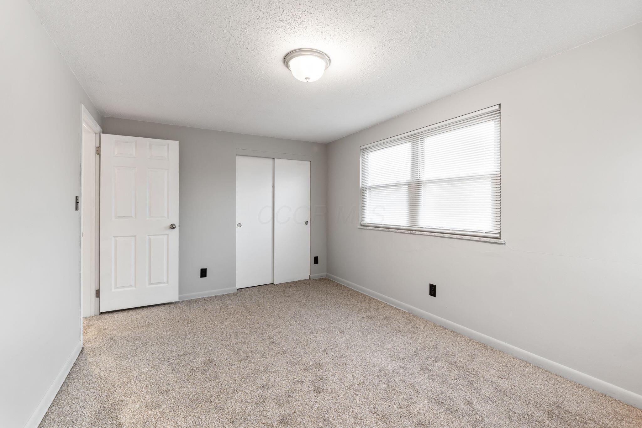 761 Ross Road Columbus, OH 43213 - Photo 42 of 78 761 Ross Road (Interior)-36