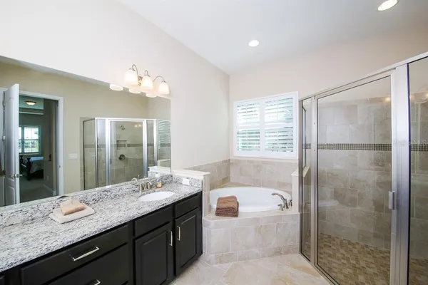 $4,900 | 5614 Title Row Drive, Bradenton, FL 34210