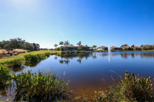 $4,900 | 5614 Title Row Drive, Bradenton, FL 34210