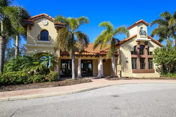 $4,900 | 5614 Title Row Drive, Bradenton, FL 34210