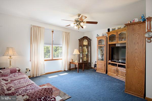530 Bell Manor Road Conowingo, MD 21918 - Photo 4 of 24 Living Room