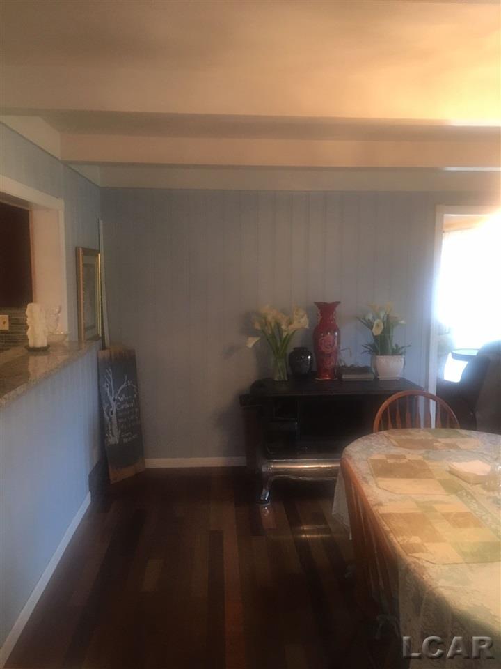 1350 Trenton Road Adrian, MI 49221 - Photo 9 of 36 31355619-8.JPG