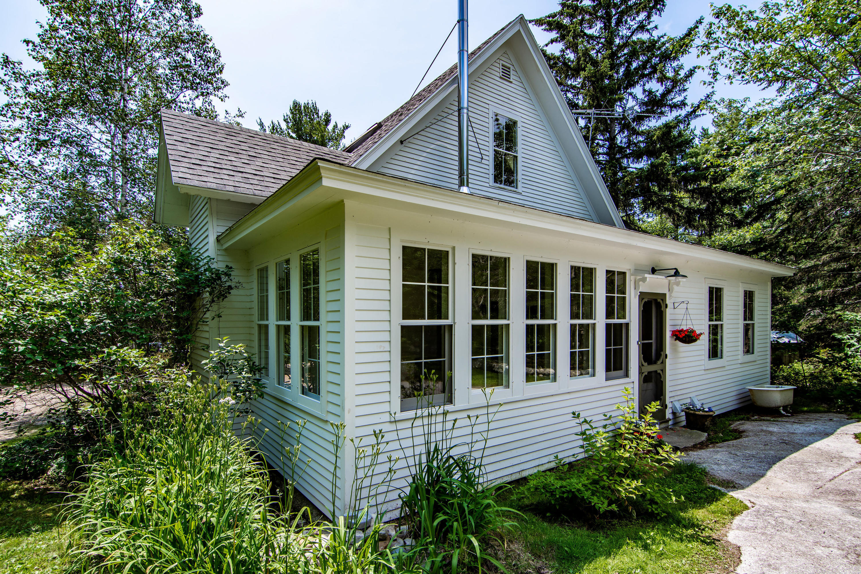41 Byards Point Road Sargentville, ME 04673 - Photo 5 of 39 41 Byards Point Road Sedgwick-print-005-