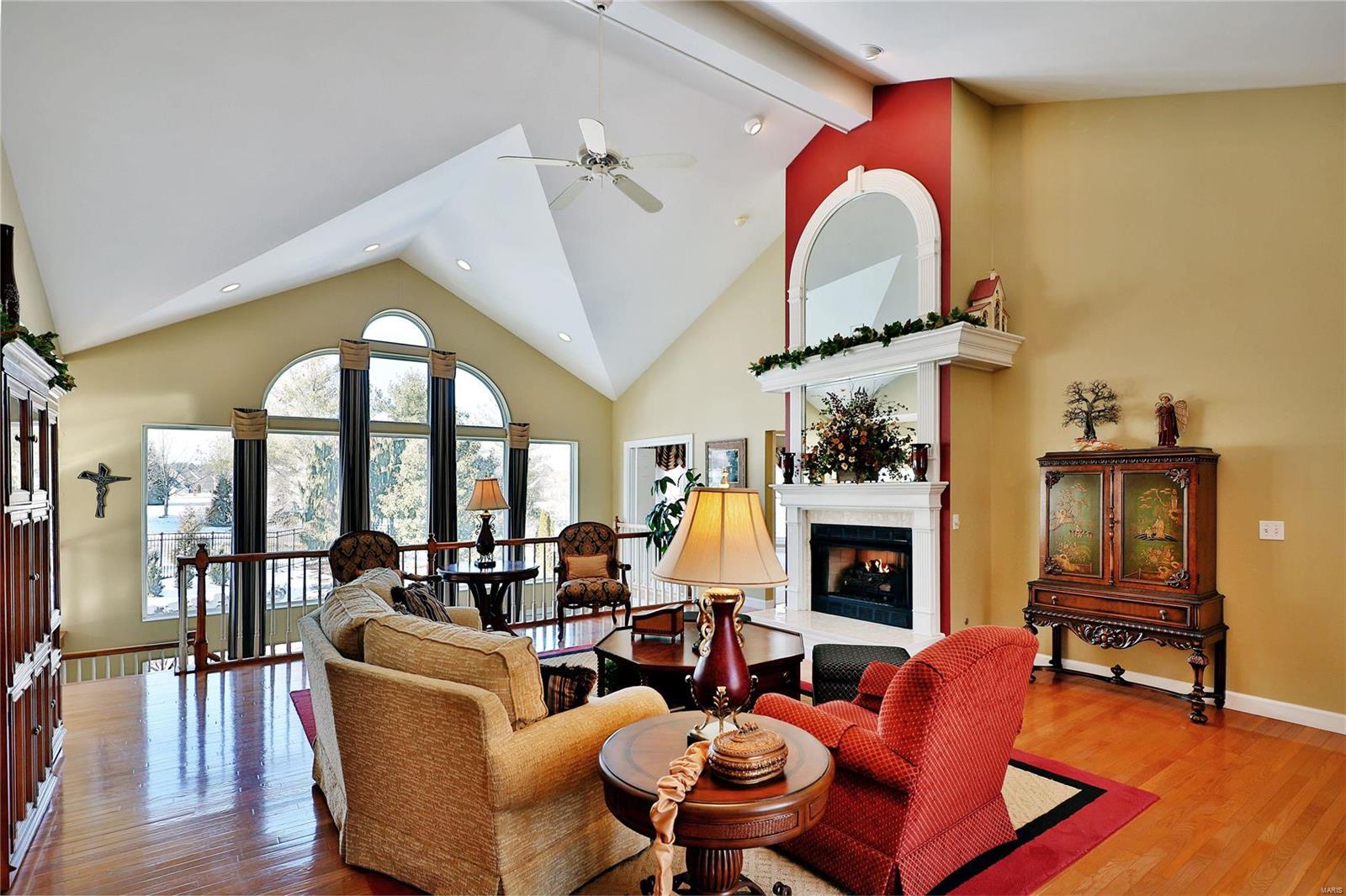 242 Cornwall Weldon Spring, MO 63304 - Photo 2 of 27 Gallery Image 2