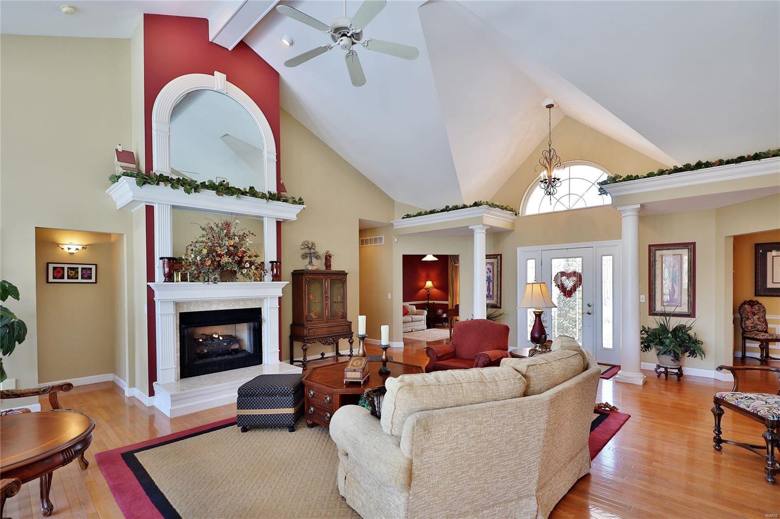 242 Cornwall Weldon Spring, MO 63304 - Photo 11 of 27 Gallery Image 11