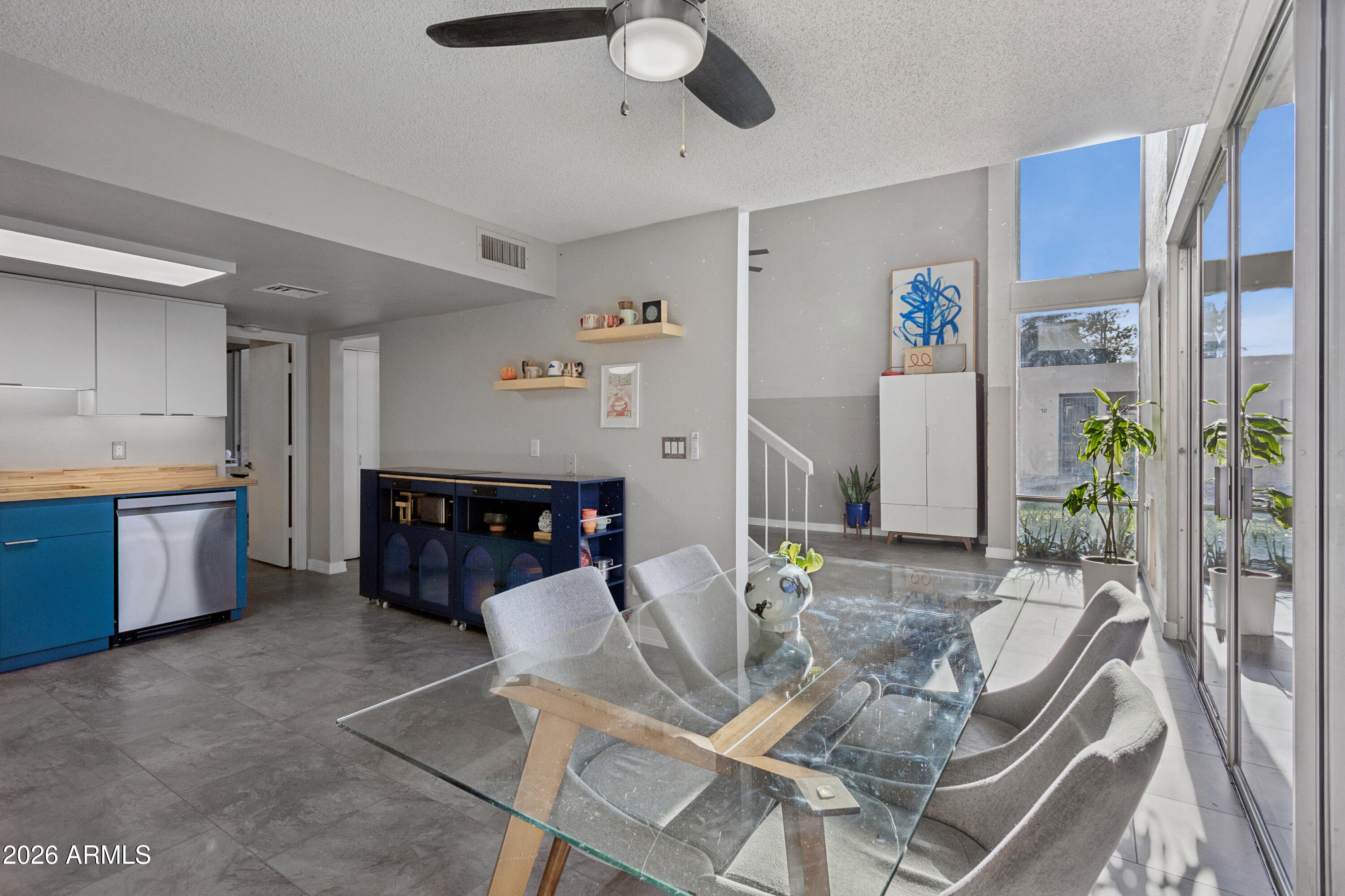 930 South Dobson Road, Unit 7 Mesa, AZ 85202 - Photo 30 of 57 The window placement is perfection