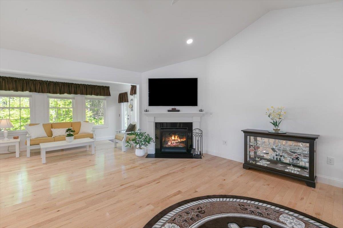 25 Ridgeview Drive Candia, NH 03034 - Photo 15 of 57