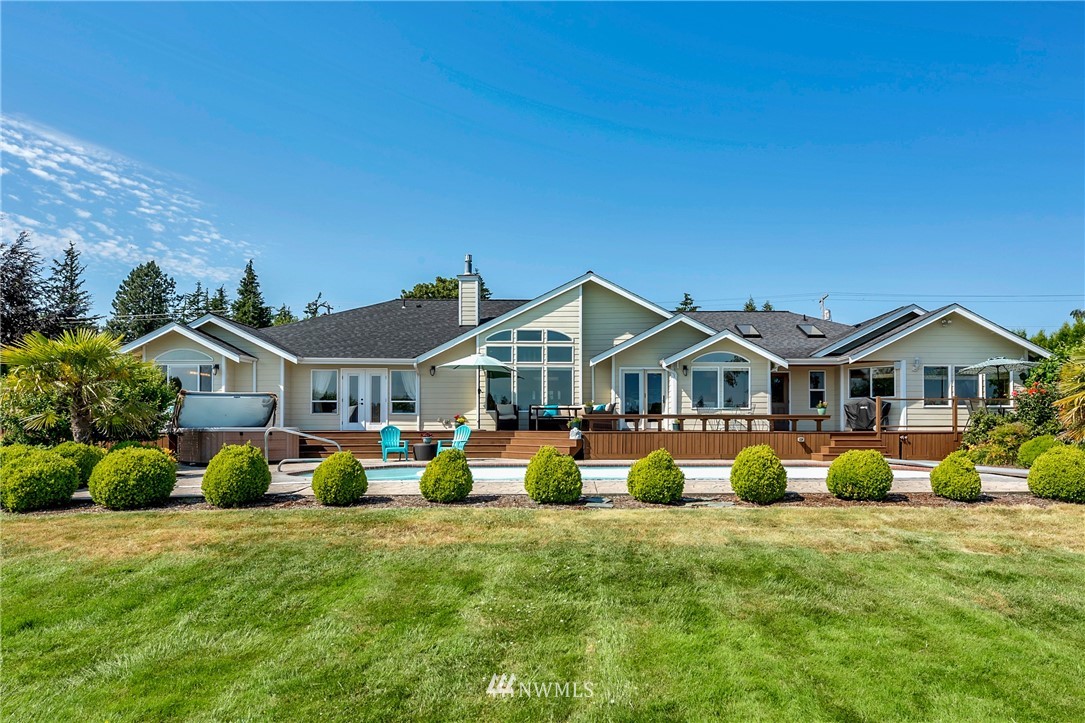 219 East Wiser Lake Road Lynden, WA 98264 - Photo 3 of 25 Gallery Image 3