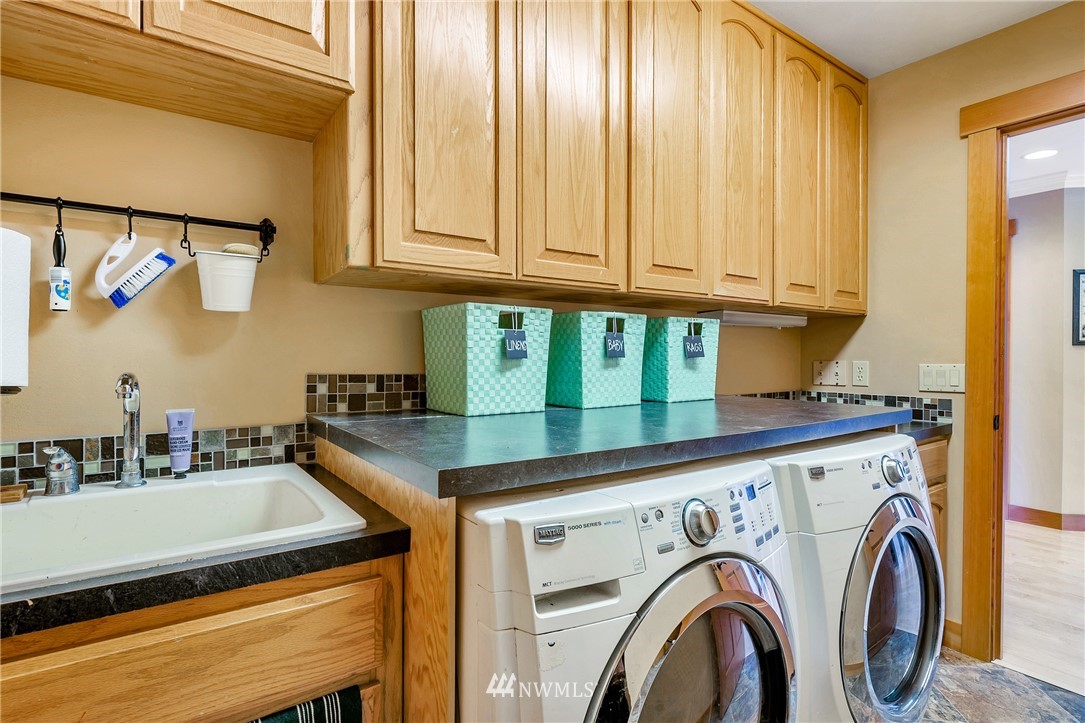 219 East Wiser Lake Road Lynden, WA 98264 - Photo 22 of 25 Gallery Image 22