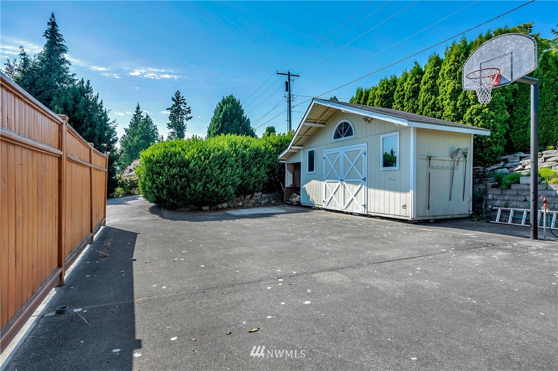 219 East Wiser Lake Road Lynden, WA 98264 - Photo 24 of 25 Gallery Image 24
