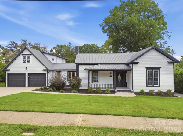 $1,550,000 | 315 South Main Street, Davidson, NC 28036