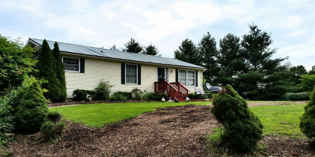 31798 Crane Road Sturgis, MI 49091 - Photo 2 of 30 11036953_10202938595266150_6410298867611