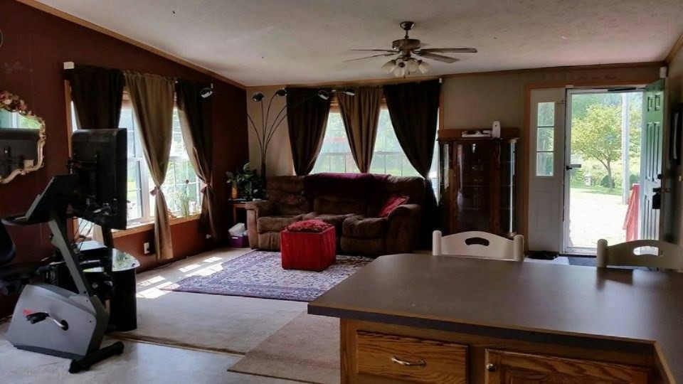 31798 Crane Road Sturgis, MI 49091 - Photo 7 of 30 11911720_10203165036007027_424180922_n