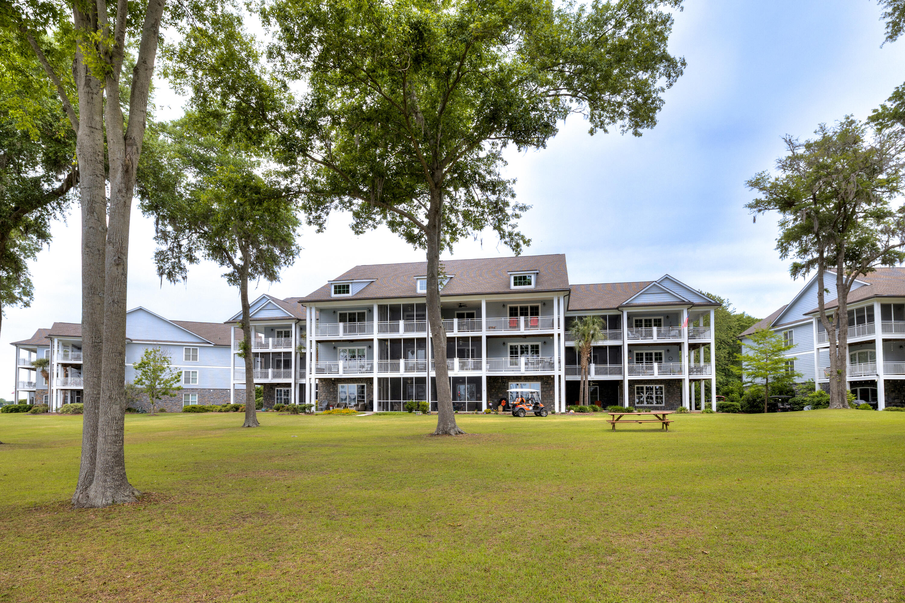 1184 Bridgeview Lane, Unit E104 Summerton, SC 29148 - Photo 5 of 118 05