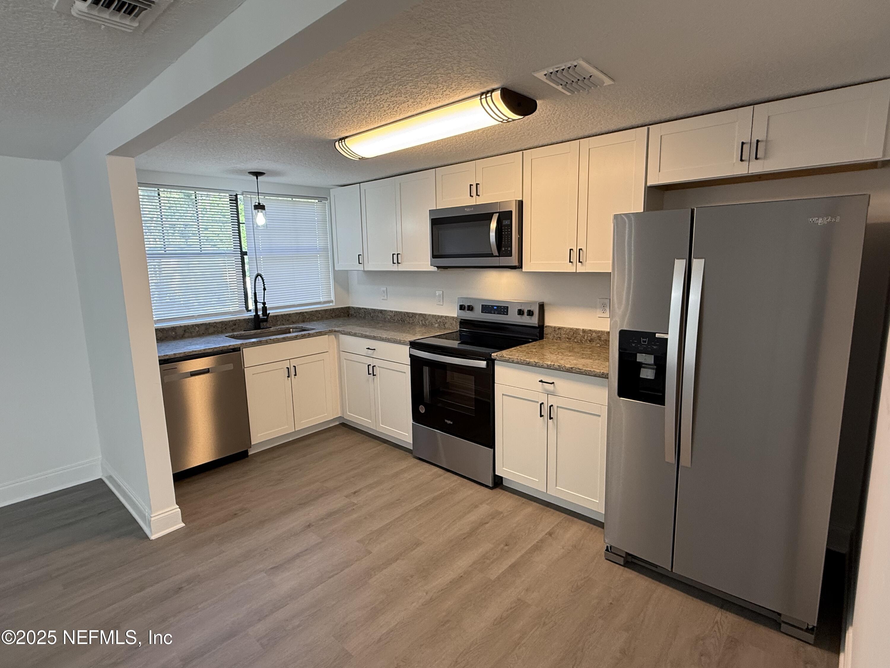 6449 Bluebird Road Jacksonville, FL 32219 - Photo 8 of 18 IMG_2822