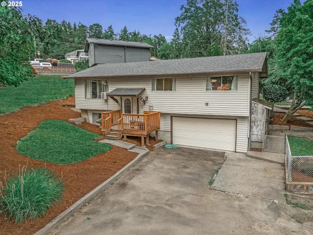 $475,000 | 18300 Scott Court, Gladstone, OR 97027