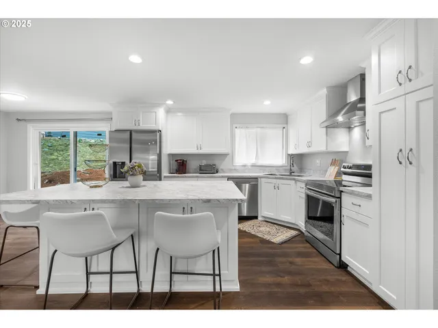 $475,000 | 18300 Scott Court, Gladstone, OR 97027