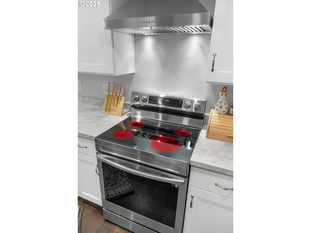 $475,000 | 18300 Scott Court, Gladstone, OR 97027