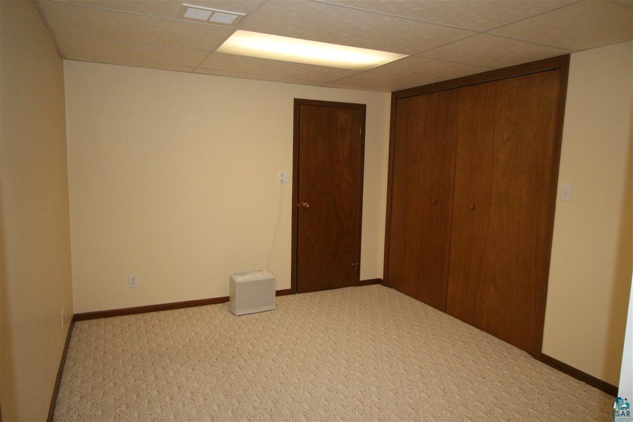 2441 Hutchinson Road Duluth, MN 55811 - Photo 15 of 20 Gallery Image 15