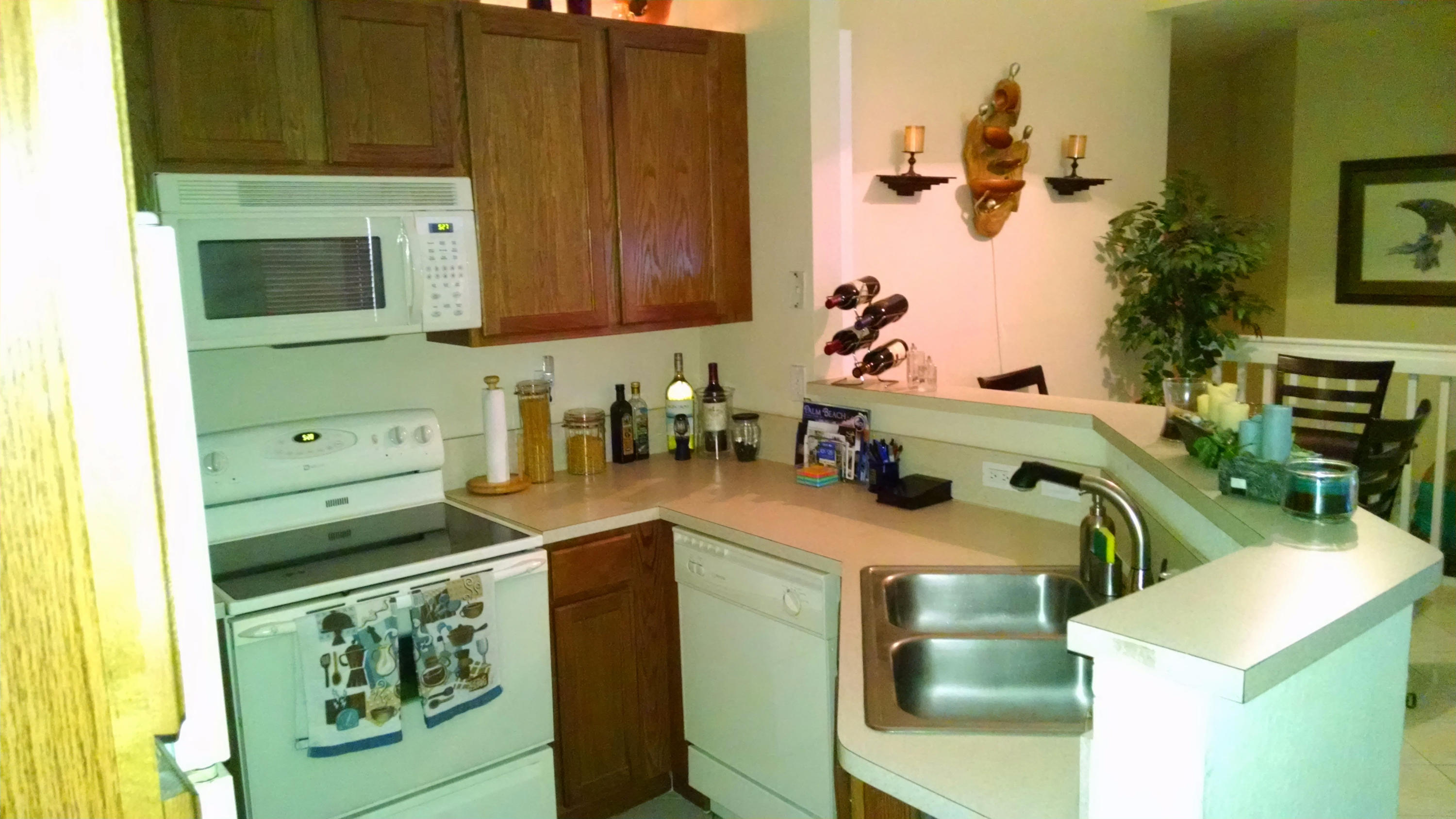 3151 Laurel Ridge Circle, Unit 3151 Riviera Beach, FL 33404 - Photo 28 of 35 50