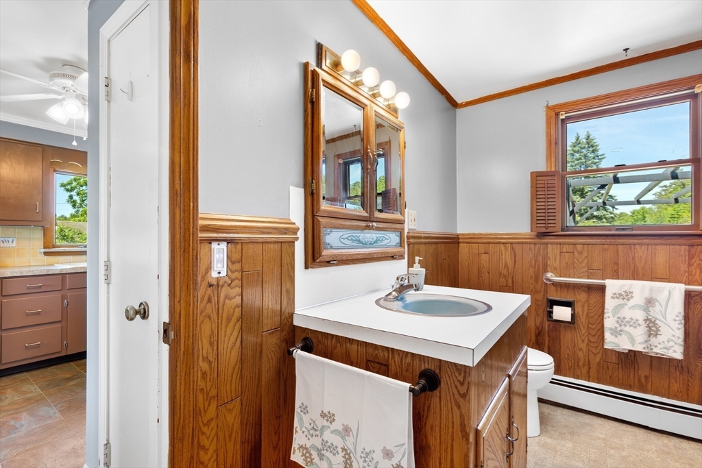 189 Blackmore Pond Road Wareham, MA 02576 - Photo 11 of 41