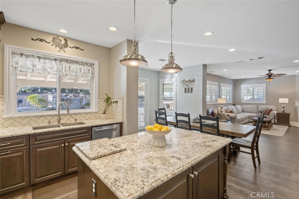 30177 Sagecrest Way Castaic, CA 91384 - Photo 19 of 54