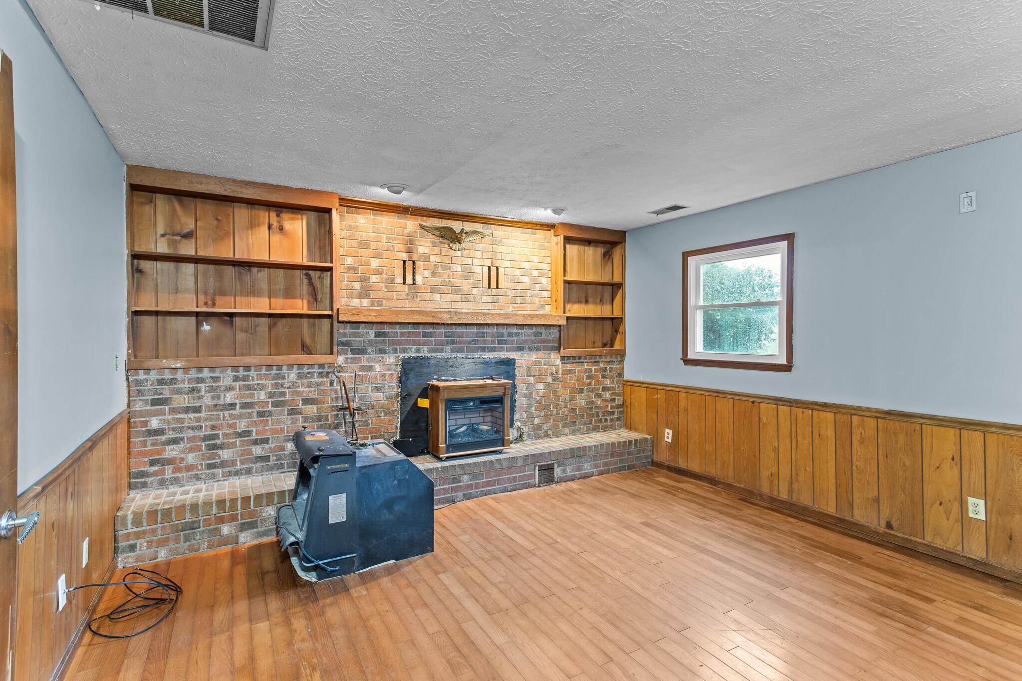 18544 Boerger Road Marysville, OH 43040 - Photo 13 of 39 Boerger familyroom
