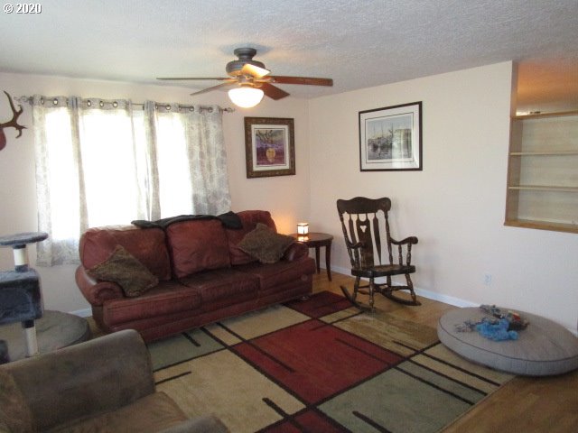 234 North 6th Street St. Helens, OR 97051 - Photo 8 of 24