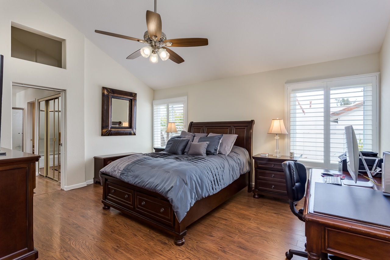 4827 Galicia Way Oceanside, CA 92056 - Photo 15 of 25
