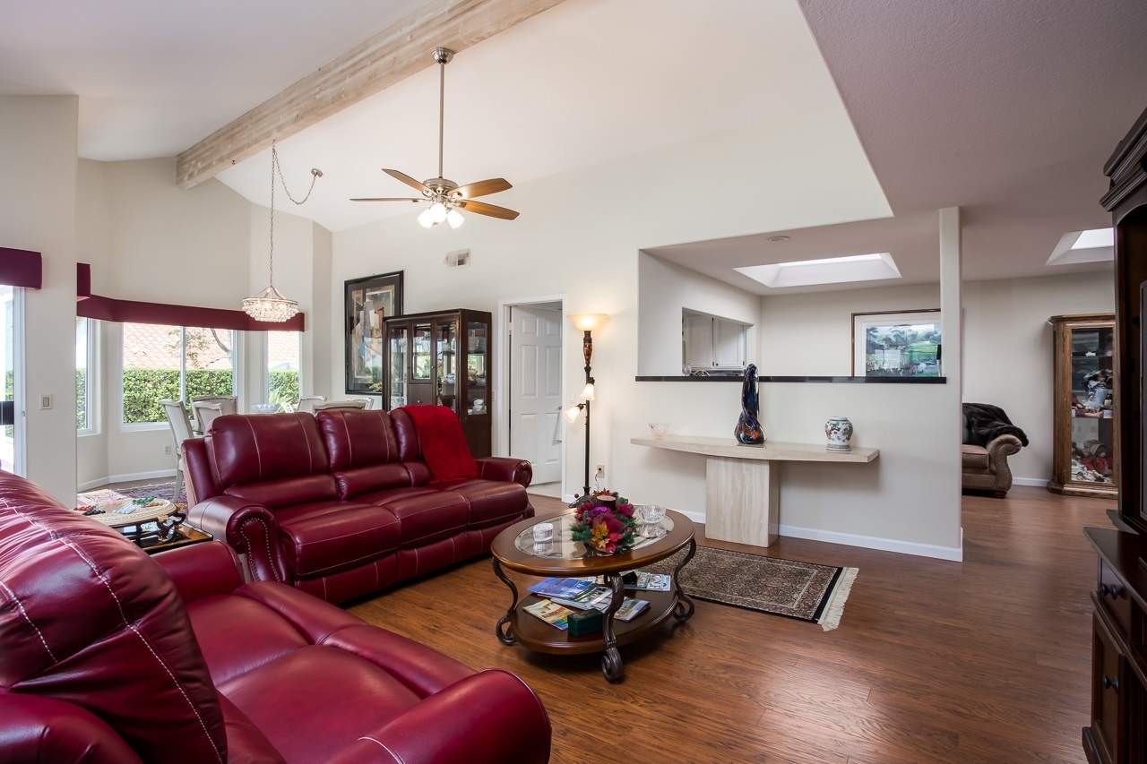 4827 Galicia Way Oceanside, CA 92056 - Photo 4 of 25