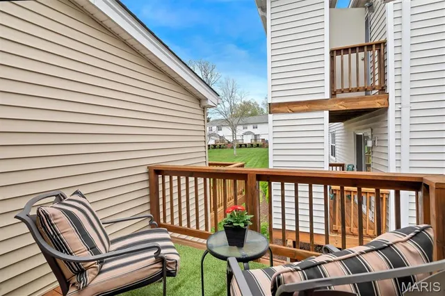 $215,000 | 9003 Cardinal Terrace, St. Louis, MO 63144