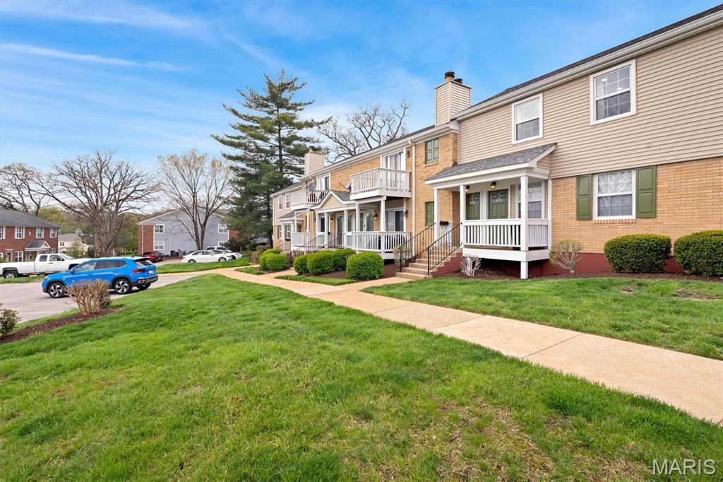 9003 Cardinal Terrace St. Louis, MO 63144 - Photo 17 of 19