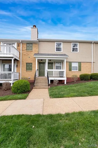 $215,000 | 9003 Cardinal Terrace, St. Louis, MO 63144