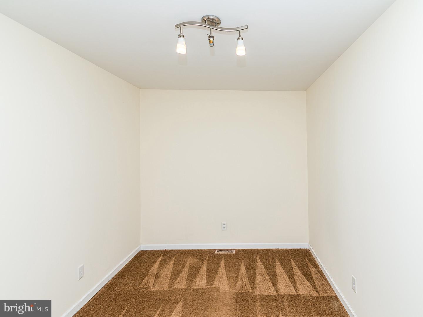 17 Boswell Road Evesham, NJ 08053 - Photo 9 of 12 Bedroom 3