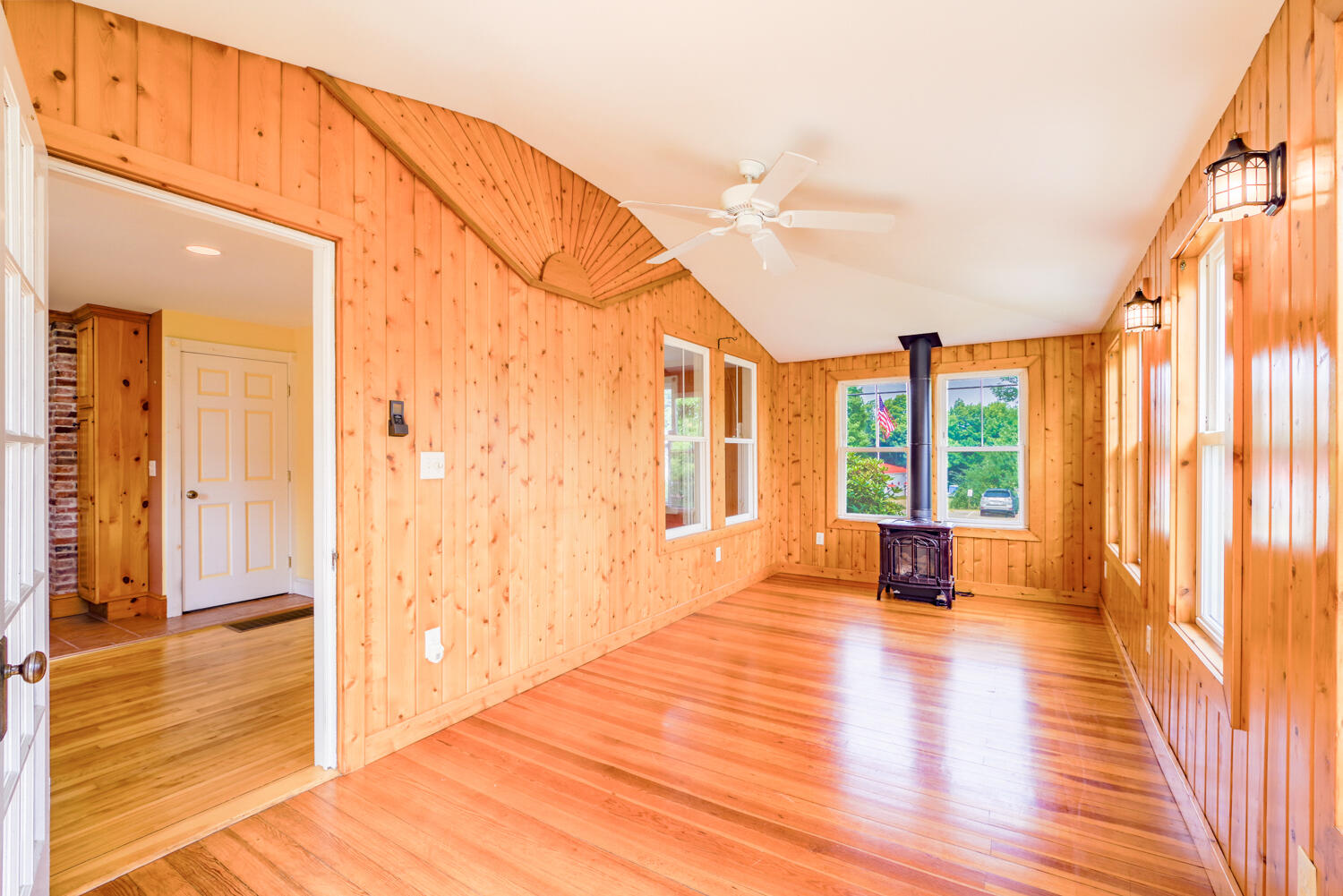 17 Main Street Albion, ME 04910 - Photo 11 of 35 INT. 7