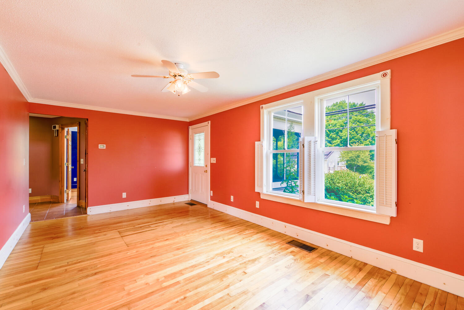 17 Main Street Albion, ME 04910 - Photo 9 of 35 INT. 5