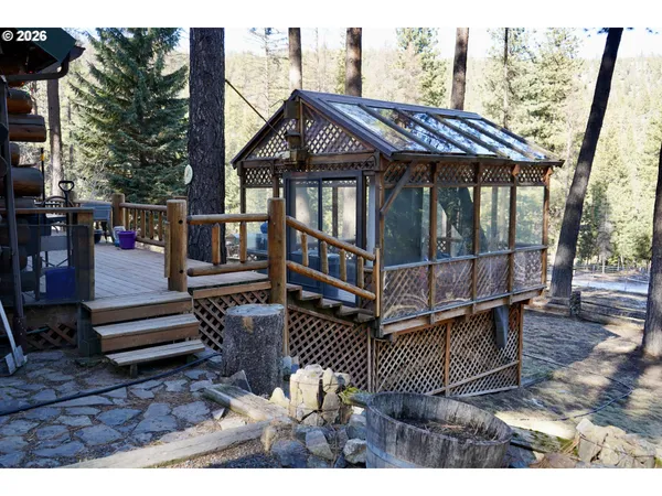 $875,000 | 25855 Pine Creek Road, John Day, OR 97845