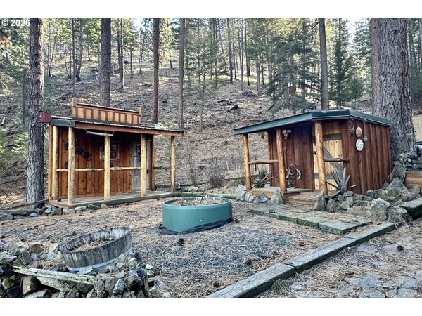 $875,000 | 25855 Pine Creek Road, John Day, OR 97845