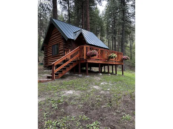 $875,000 | 25855 Pine Creek Road, John Day, OR 97845