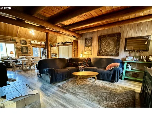 $875,000 | 25855 Pine Creek Road, John Day, OR 97845