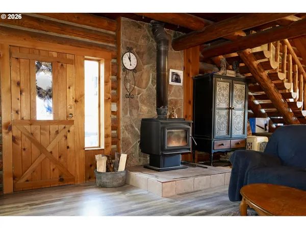 $875,000 | 25855 Pine Creek Road, John Day, OR 97845